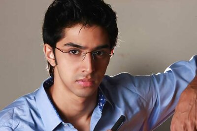 Snapshot: Meet Shivam, Poonam Pandey's hero in 'Nasha'