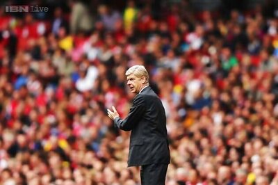 Arsene Wenger has silenced Arsenal critics: Dennis Bergkamp