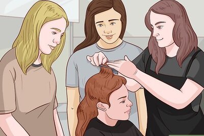 How to Become a Trichologist