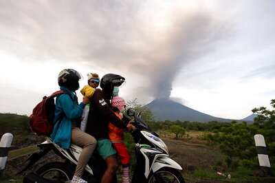 Bali's Mount Agung Volcano Threatening to Blow its Top, Say Experts