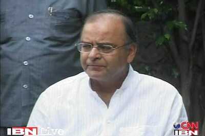 Government is making EC toothless: Jaitley
