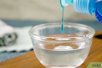 How to Clean a White Gold Ring