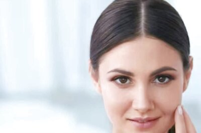 Why You Should Opt For Less Makeup In Summer