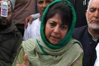 Women have to fight it out for a place in Lok Sabha