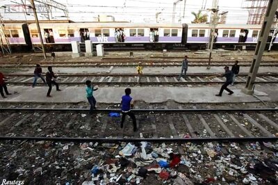 PIL seeks ban on plastic in platforms, trains: HC asks Central Railway to reply