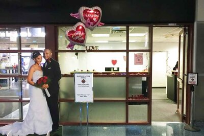 Valentines Get Quickie Marriage Licences at Las Vegas Airport