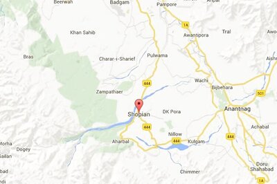 Army soldier and a policeman injured in two terror attacks in Kashmir