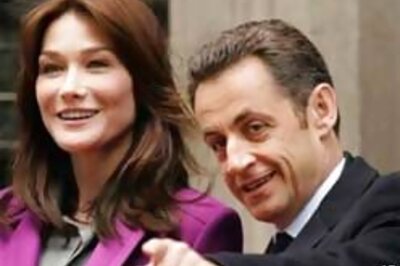 Sarkozy gets fashionable! Thanks to Carla Bruni