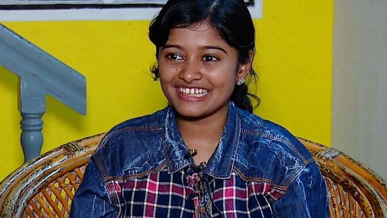 How Viral Image of a Kerala Teen Selling Fish After College Turned Into a Nightmare for Her
