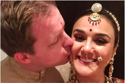 Preity Zinta Gets Kiss from Hubby Gene Goodenough on Karva Chauth, See Pic