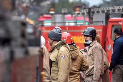 17 Injured as LPG Cylinder Catches Fire in Delhi Shanty; 5 Houses Damaged