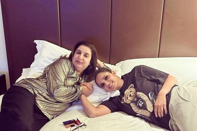 Sania Mirza 'Chills' With Best Friend Farah Khan After Farewell Match; Samantha 'Thanks' Tennis Legend