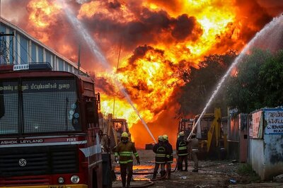 Fire Breaks Out in West Delhi’s Slum Area, Over 200 Shanties Gutted