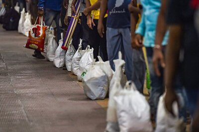 A Journey of Thousands of Miles - Without Money, Food and in Fear of Police