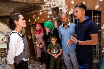 Angelina Jolie Meets Syrian Refugees in Iraq, Calls for Conflict Prevention