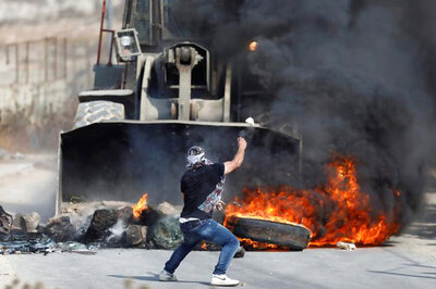 Palestinians die in New Clashes Over Jerusalem Holy Site