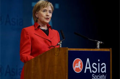 Hillary on Asia tour, warns N Korea against 'provocation'