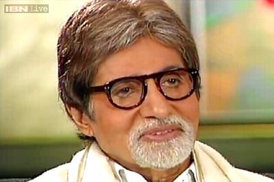 Raj Thackeray shares dais with movie star Amitabh Bachchan