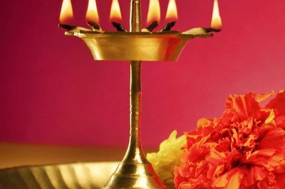 Aaj Ka Panchang, October 25, 2021: Check Out Tithi, Shubh Muhurat, Rahu Kaal and Other Details for Monday