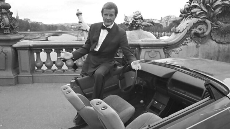 Roger Moore's love for tan led to skin cancer