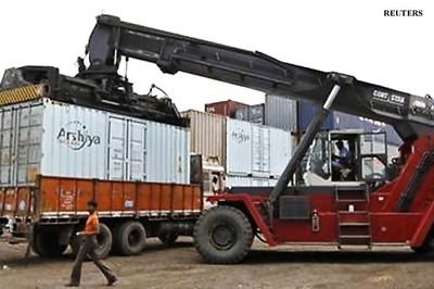 Slowdown in India's trade compounds economic woes