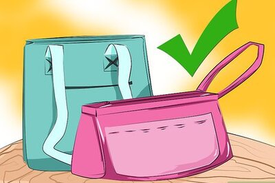 How to Make an Emergency Kit for Teenage Girls