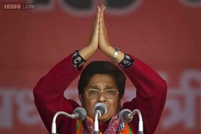 After Delhi defeat Kiran Bedi returns security cover