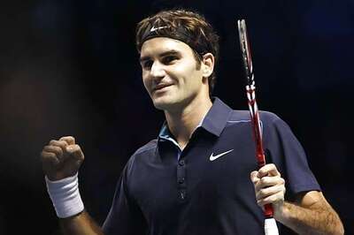 Saddened Federer says Armstrong's cheating hurt all sport
