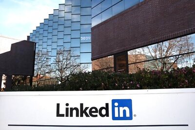 LinkedIn to sell additional $1 bn stock, may make more acquisitions