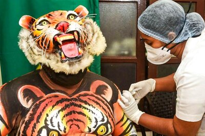 India Logs 25,467 New Covid-19 Cases, Active Cases Declines to 3,19,551