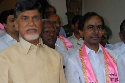 Chandrababu Naidu invites KCR for his swearing-in ceremony