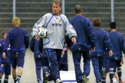 Japan sweat over fitness of strikers