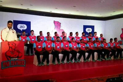 Bollywood actor Abhishek Bachchan unveils Jio Chat sponsored jerseys of Jaipur Pink Panthers