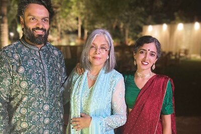 Zeenat Aman Encourages Young People To Not Overspend On New Outfits