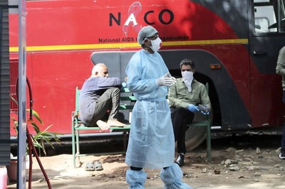 Eight Medics of Delhi's Lady Hardinge Hospital Test Positive for Coronavirus