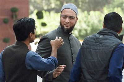 AIMIM Debuts in UP Civic Polls, Wins Seats in Various Municipal Bodies