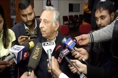 Mani Shankar Aiyar Follows Long List of Loyalists Who Fell Out of Favour With Gandhis