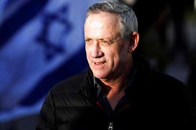 Benjamin Netanyahu's Main Rival Benny Gantz Says He Should Be PM in Israel Unity Govt