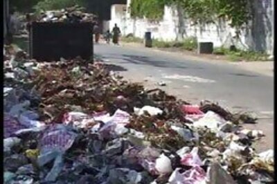 Stink in Onyx leaves Chennai roads dirty