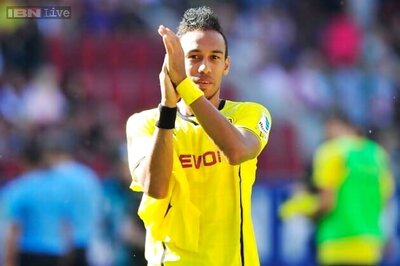 Pierre-Emerick Aubameyang scores hat-trick on Dortmund debut