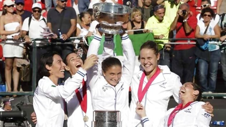 Ruthless Errani secures Fed Cup for Italy