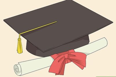 How to Become a Talent Agent