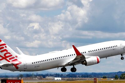 Man Runs Naked Through Plane’s Aisle In Australia, Forces Flight To Turn Back, Arrested