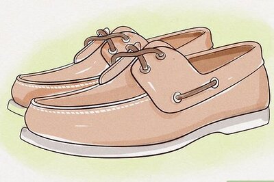 How to Wear Boat Shoes