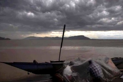 Rain Affects Normal Life in South Bengal, IMD Forecasts Very Heavy Showers