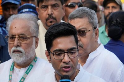Abhishek Banerjee Leads TMC Protest at Rajghat; BJP Calls it 'Drama' to Divert Attention from Scams in Bengal