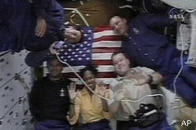 Discovery crew set for 4th spacewalk