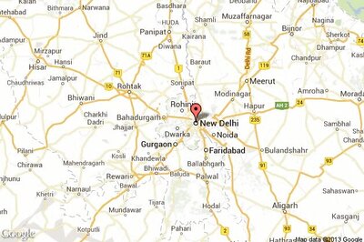 12 Andhra MPs suspended for protesting against Telangana in LS