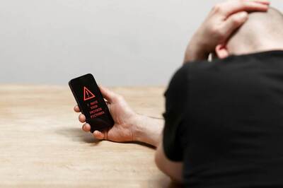 Woman Lab Technician from Mumbai Loses Rs 15 Lakh to 'Customs Clearance' Fraud