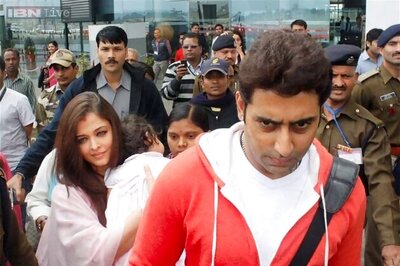 Abhishek wants Aaradhya to appreciate her parents